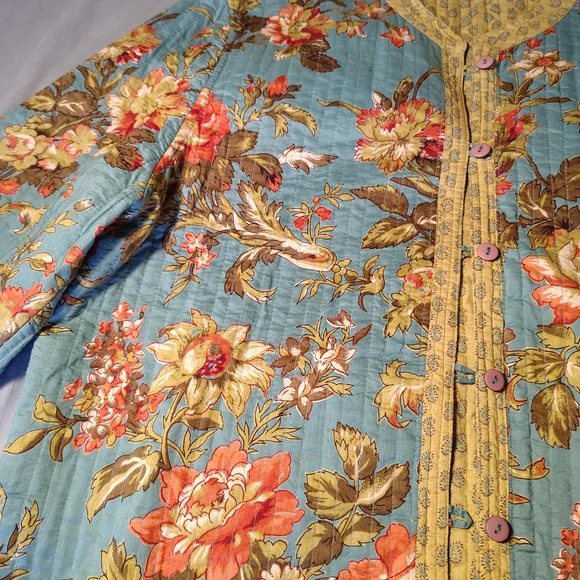 Floral Quilted Jacket in Teal and Coral - Picture 8 of 10